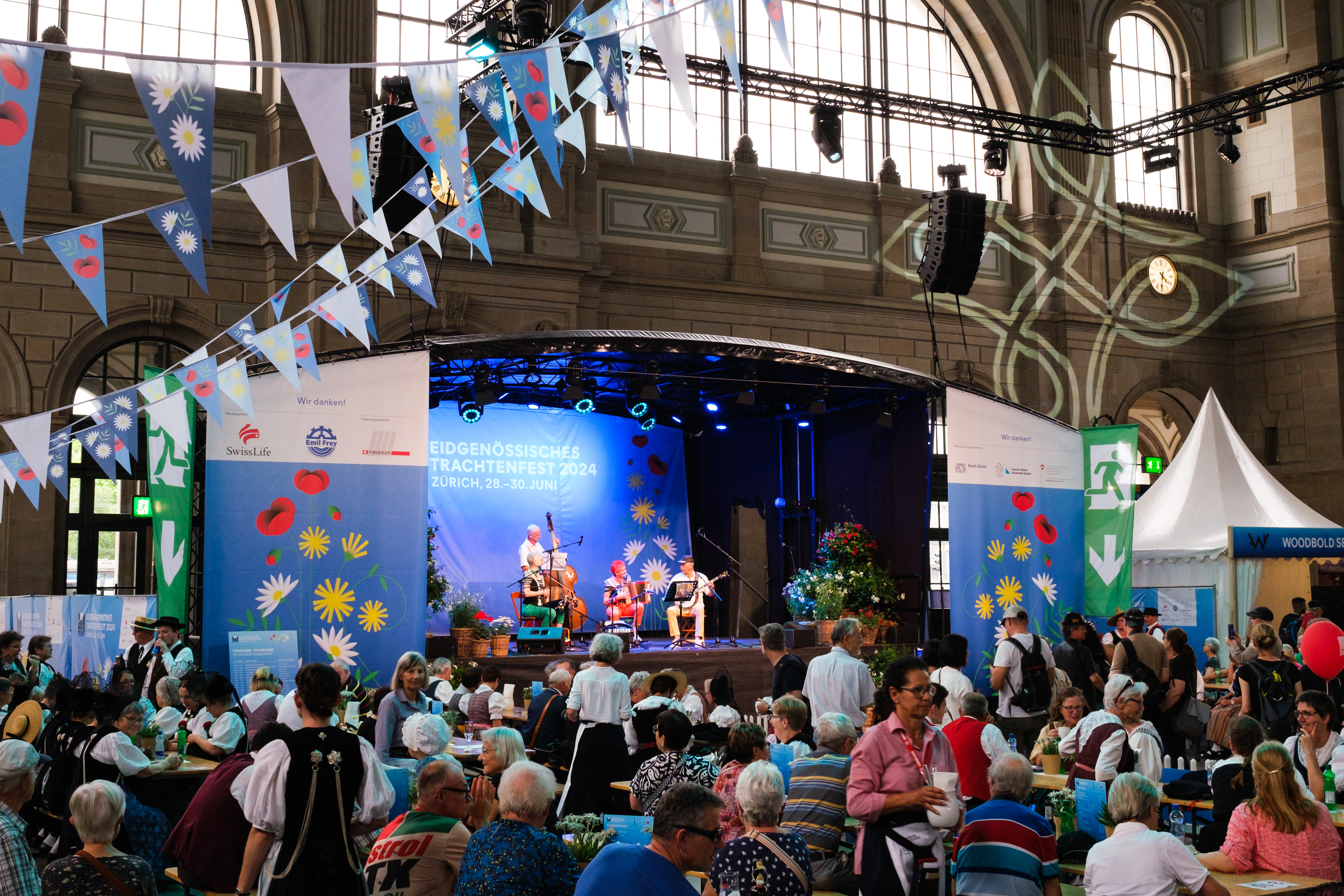 Samstag im Hauptbahnhof