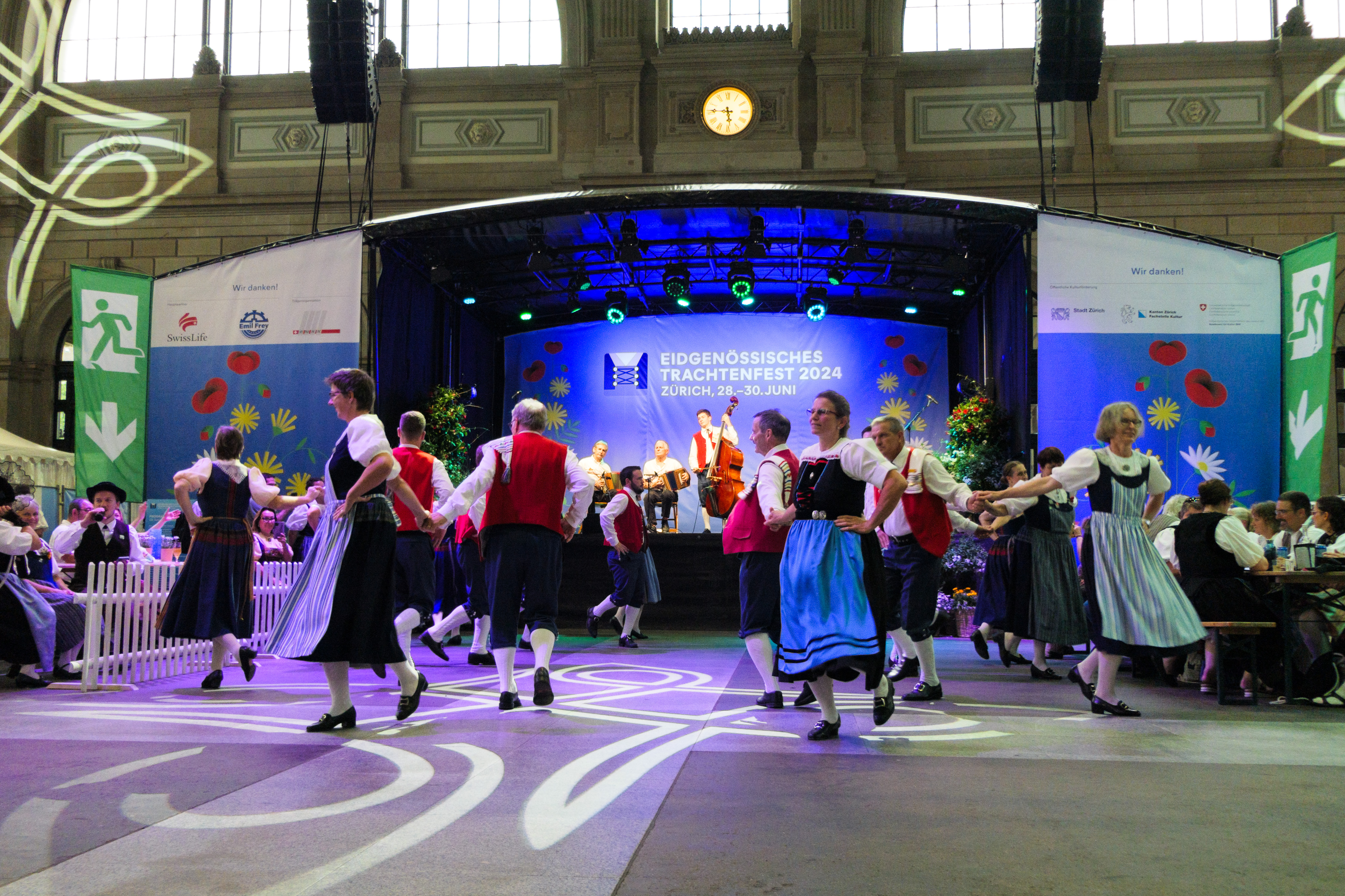 Samstag im Hauptbahnhof