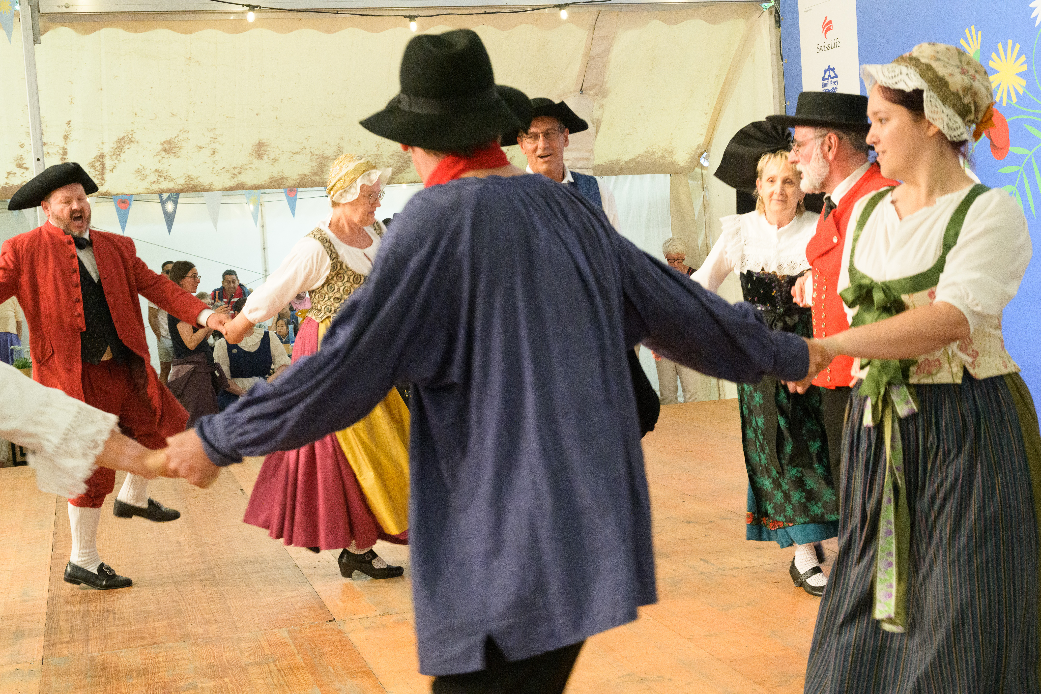 Sonntag auf dem Lindenhof