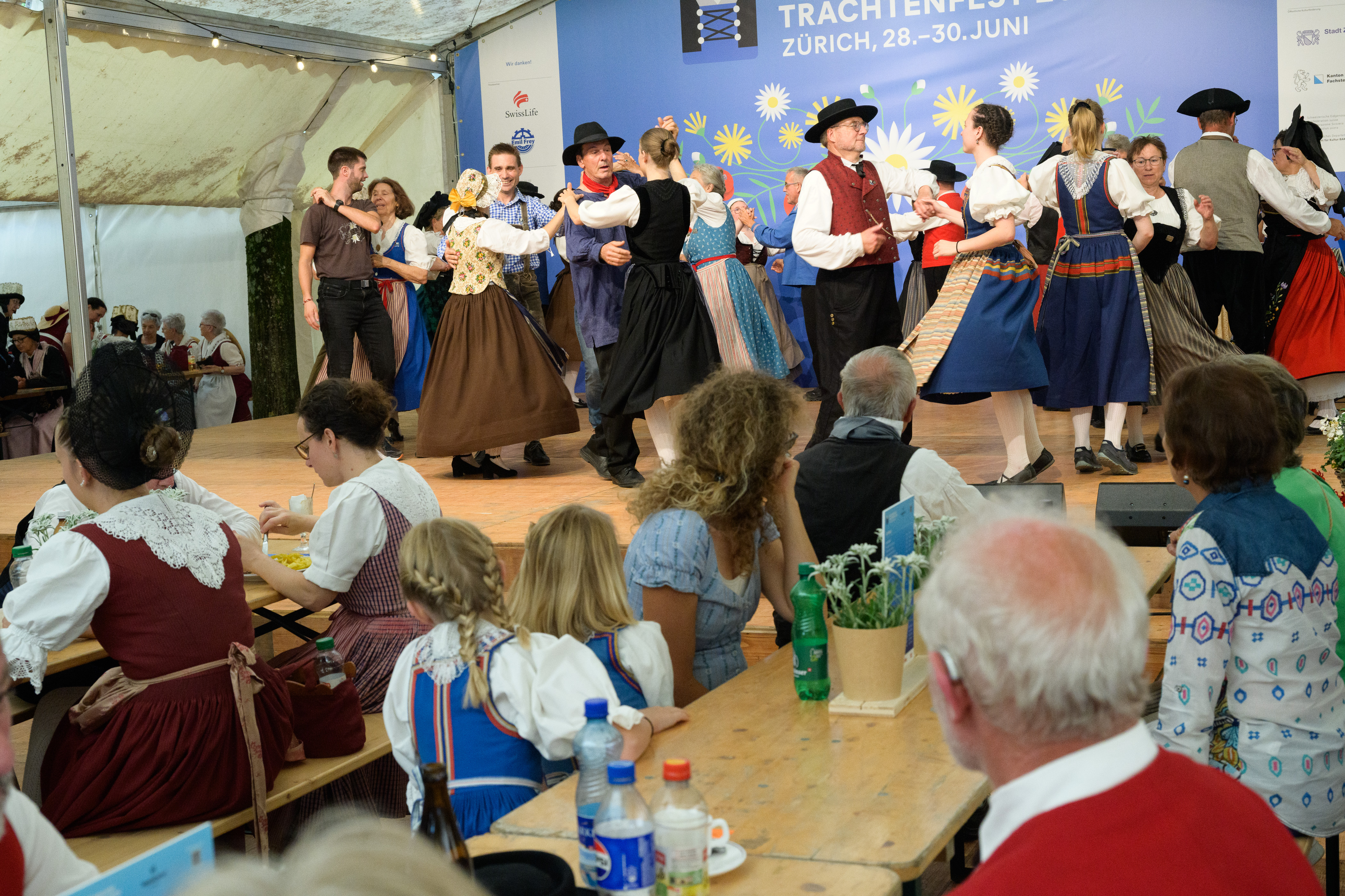 Sonntag auf dem Lindenhof