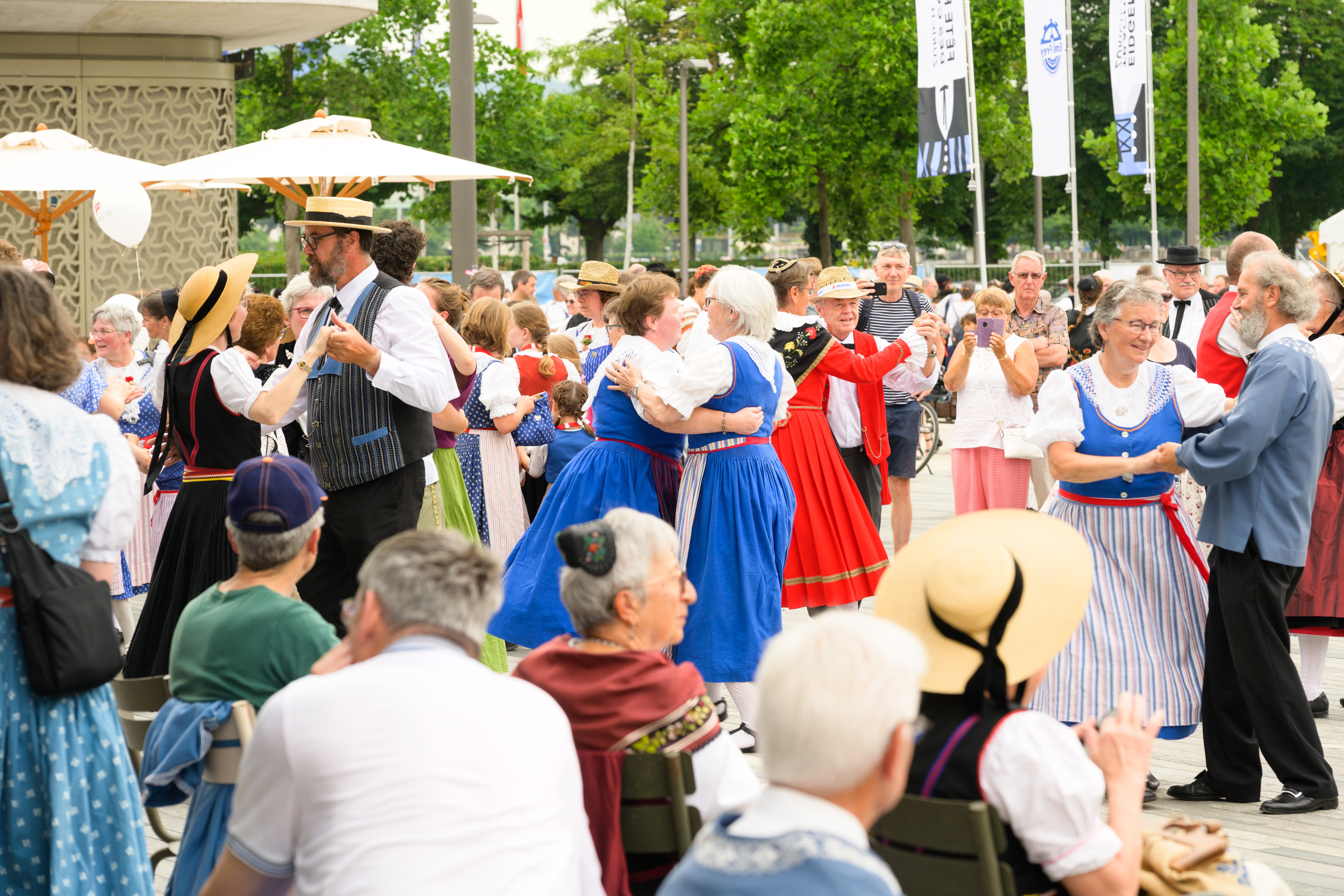 Samstag auf dem Sechseläutenplatz