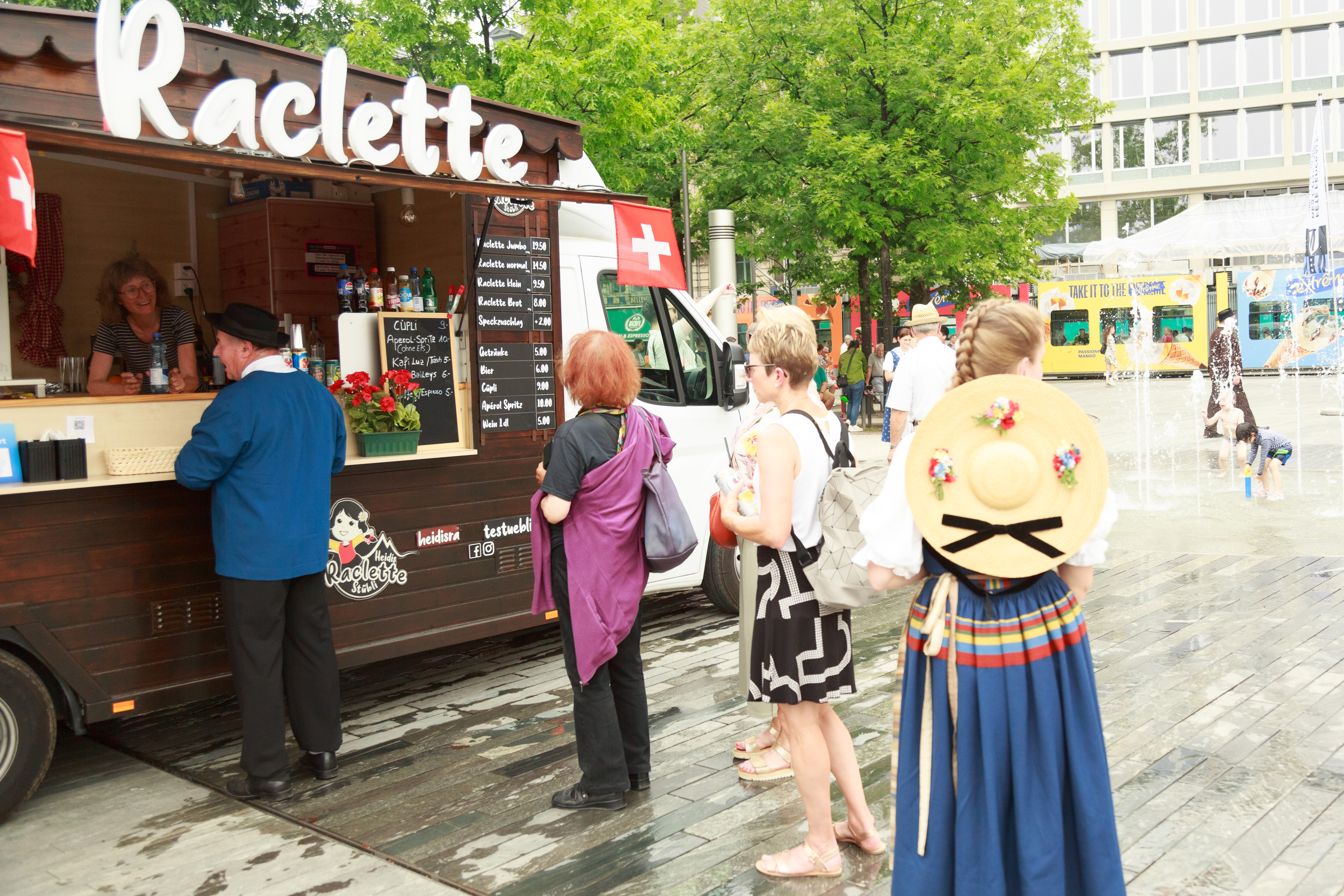 Samstag auf dem Sechseläutenplatz