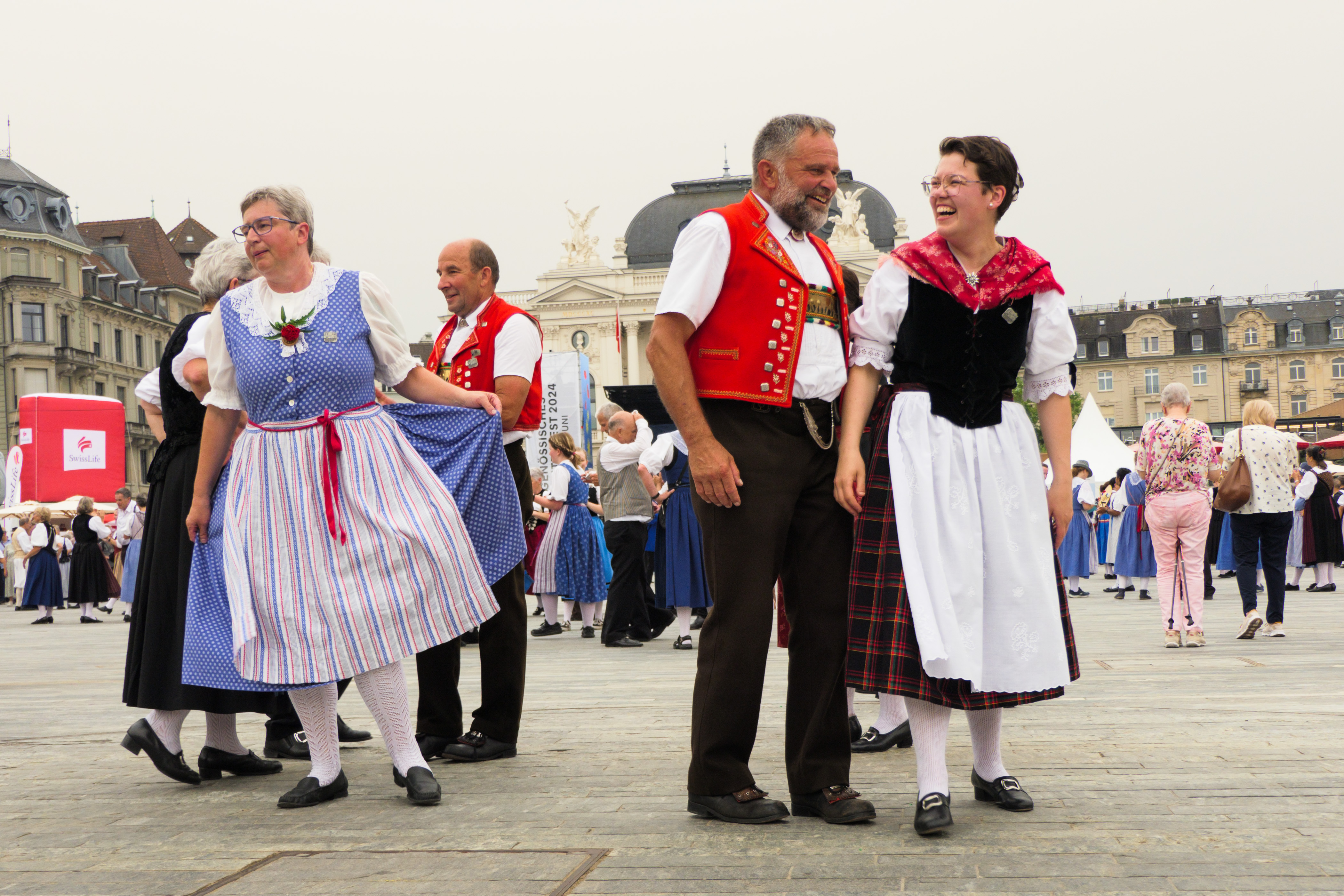 Samstag auf dem Sechseläutenplatz