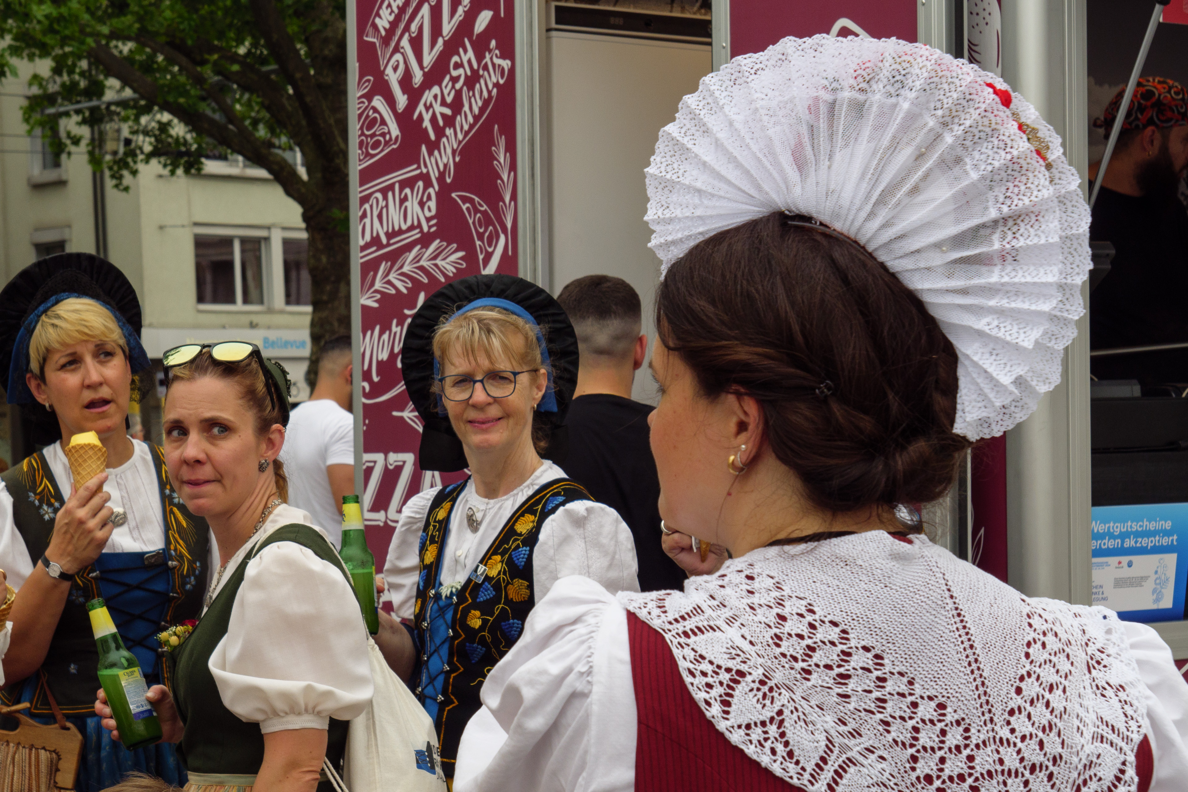 Samstag auf dem Sechseläutenplatz