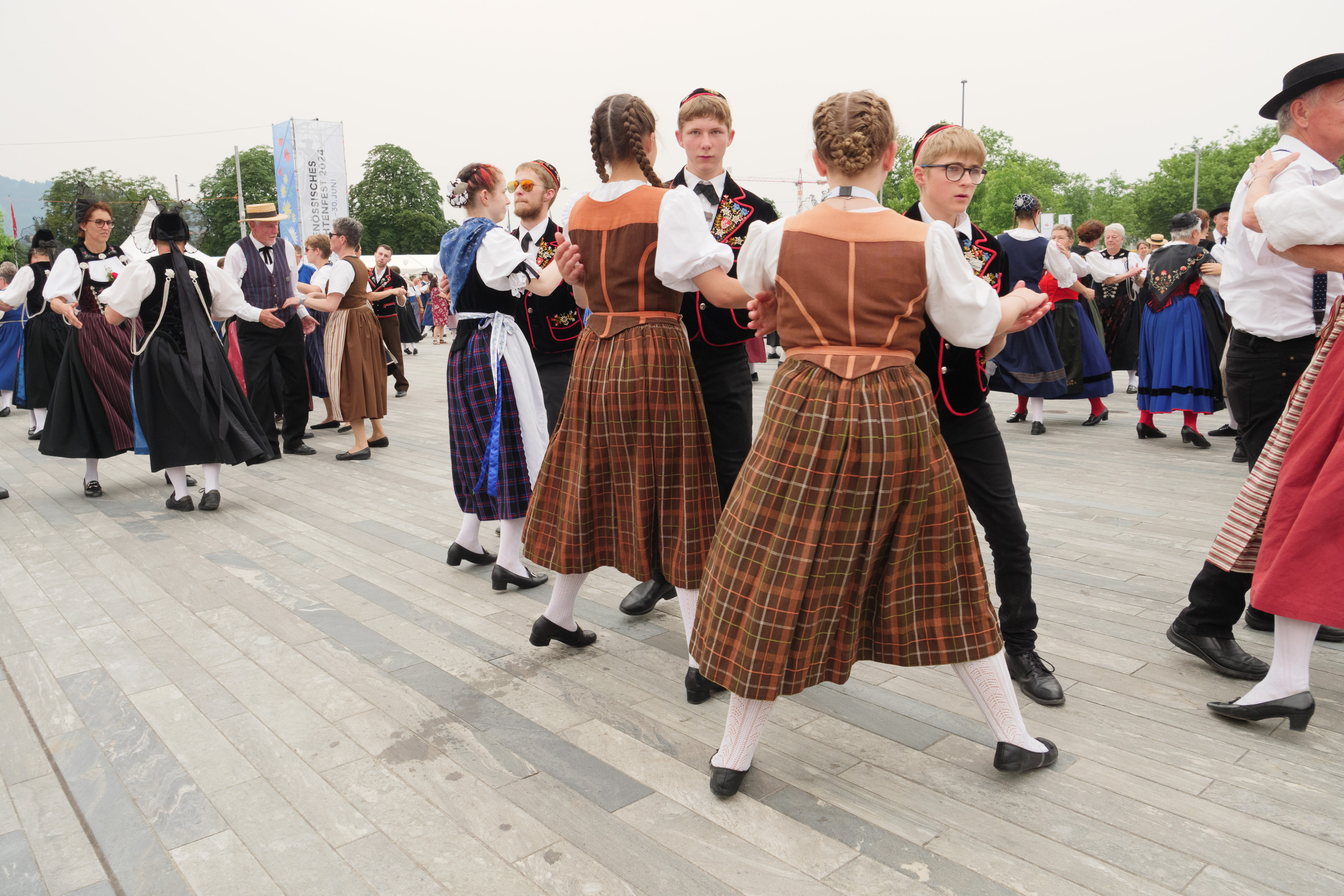 Samstag auf dem Sechseläutenplatz