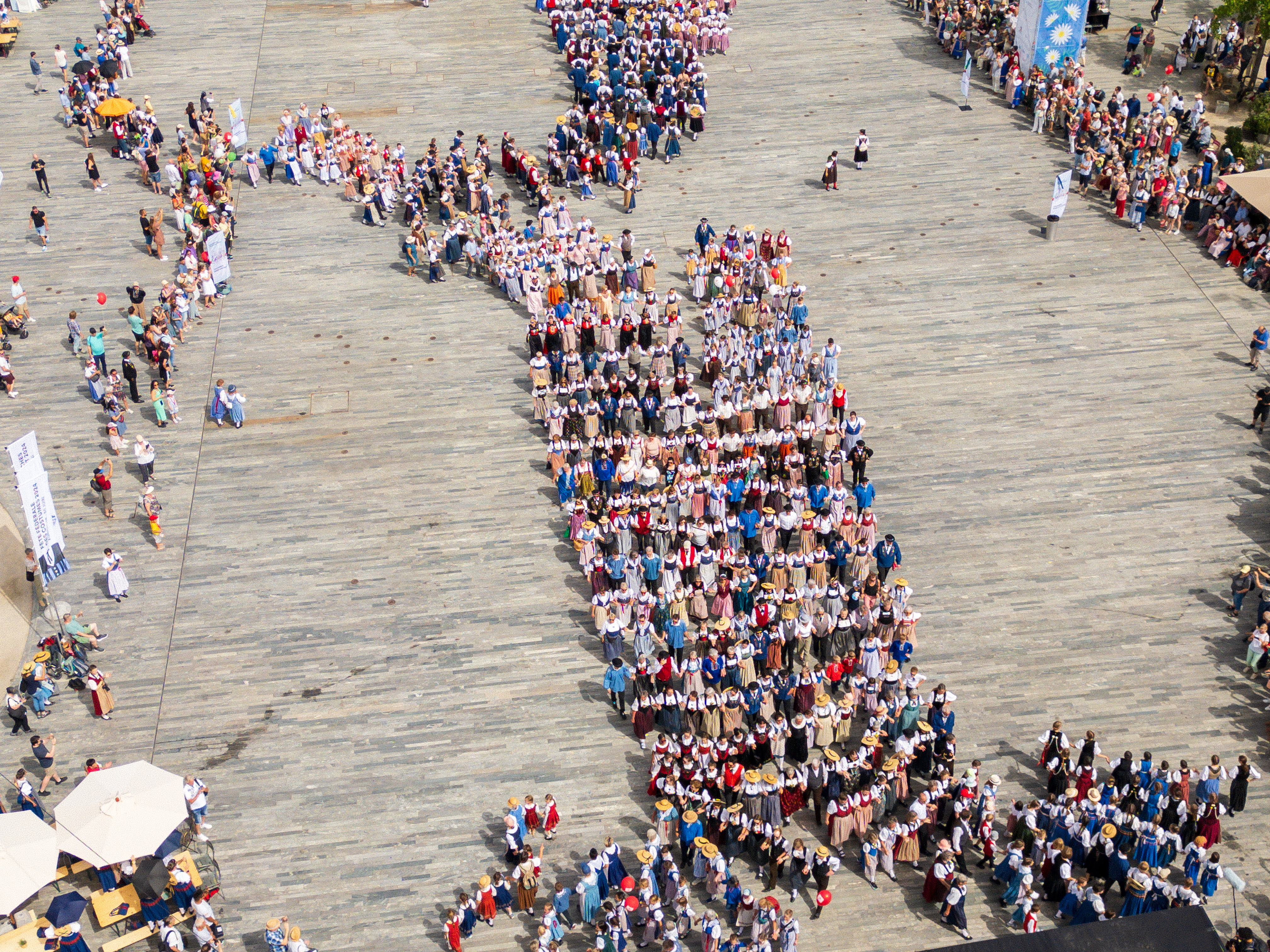 Samstag auf dem Sechseläutenplatz