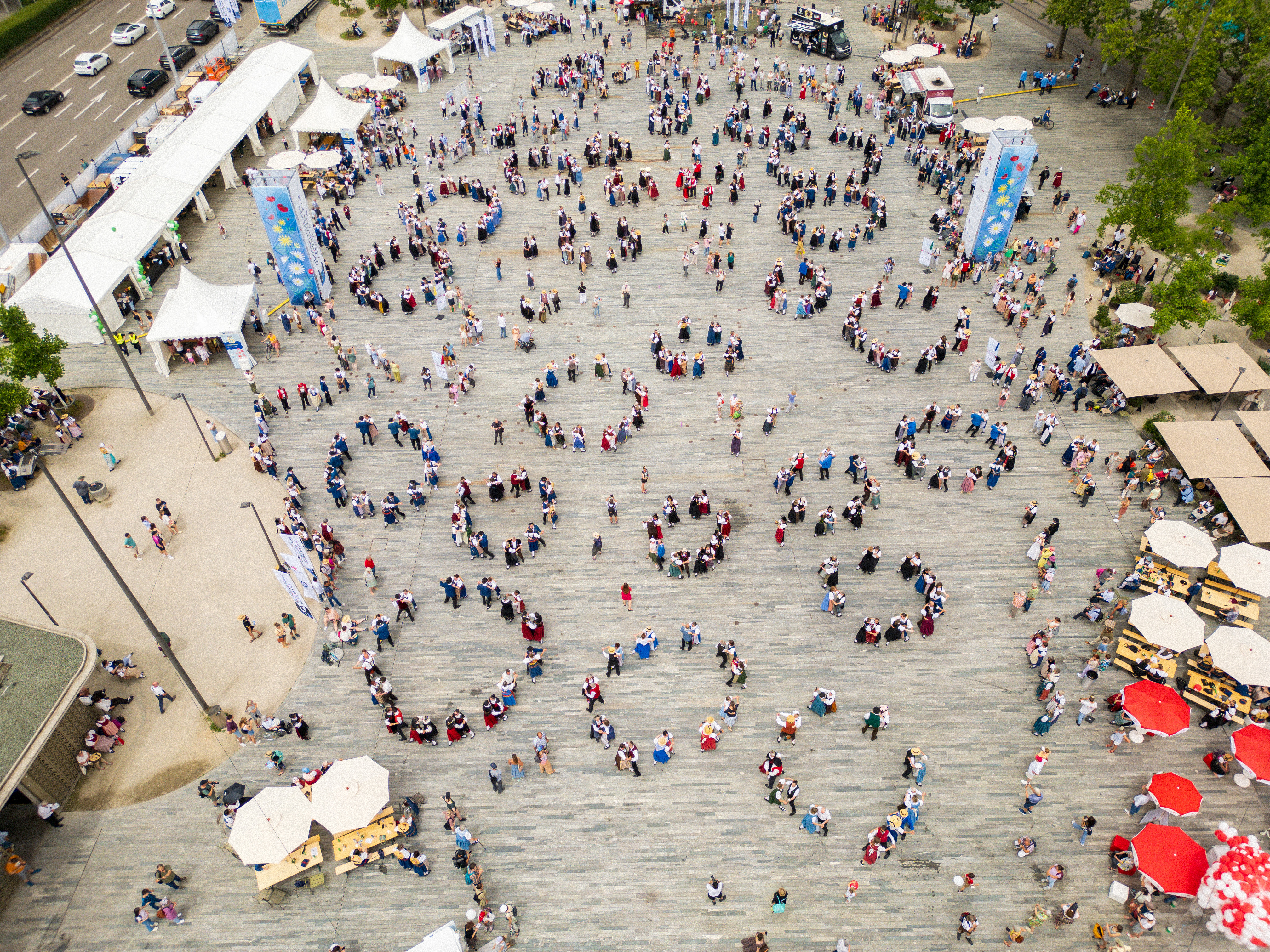Samstag auf dem Sechseläutenplatz
