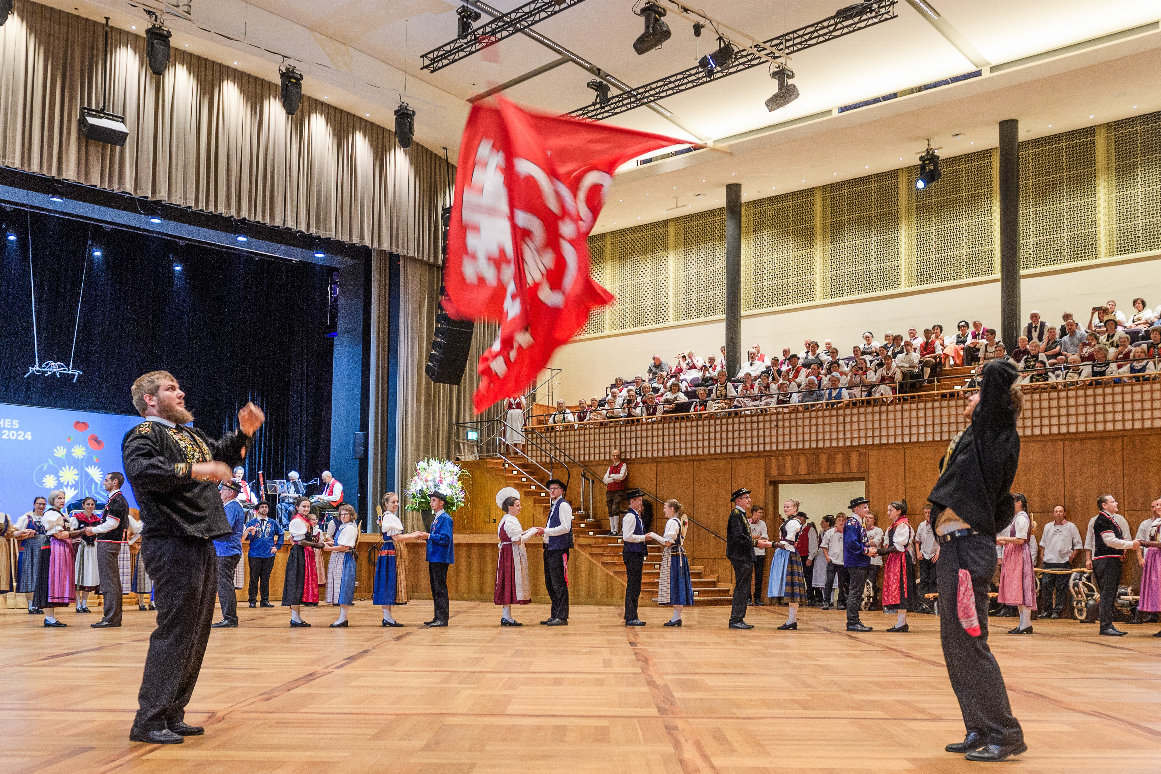 Volkstanzgala im Kongresshaus