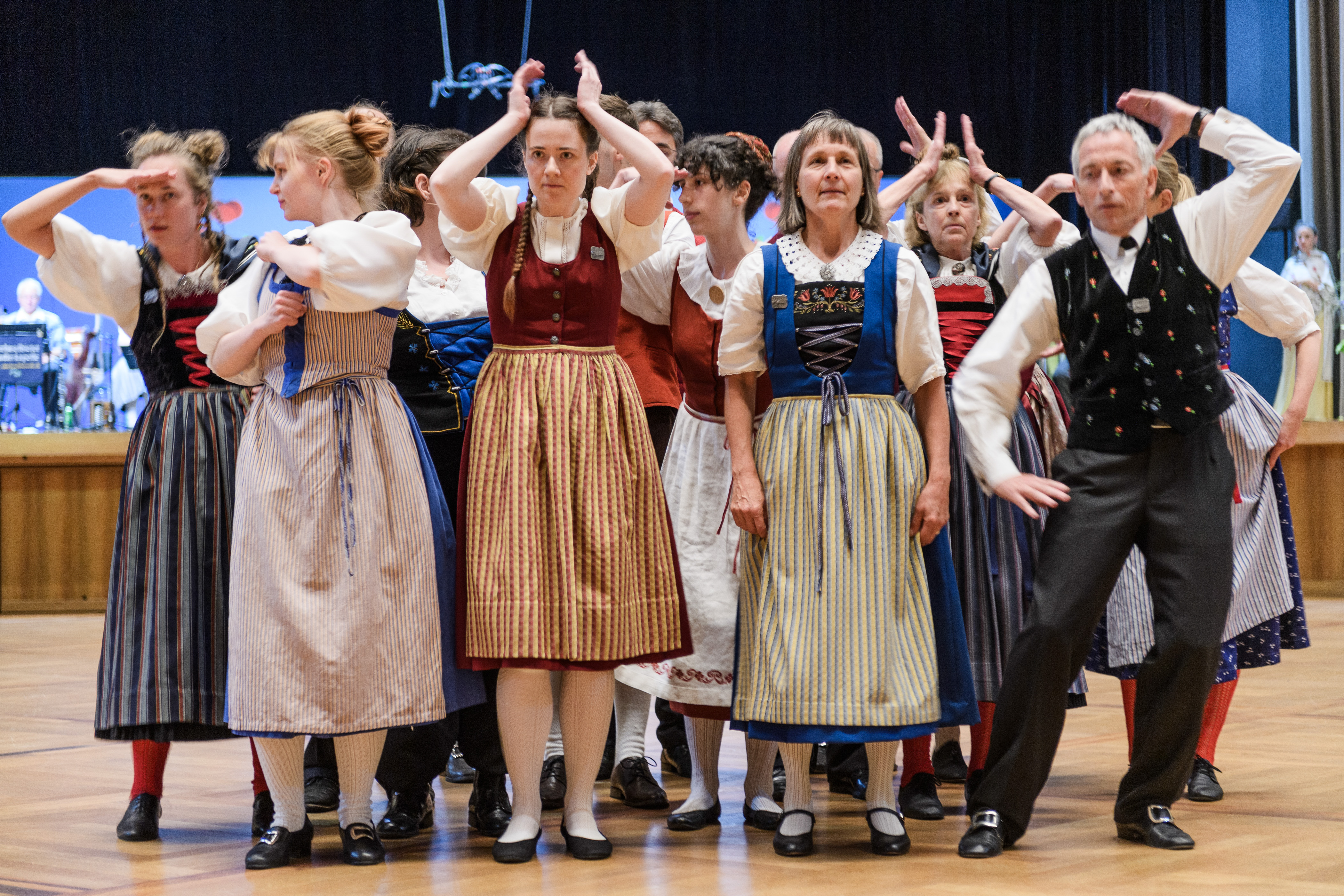 Volkstanzgala-im-Kongresshaus