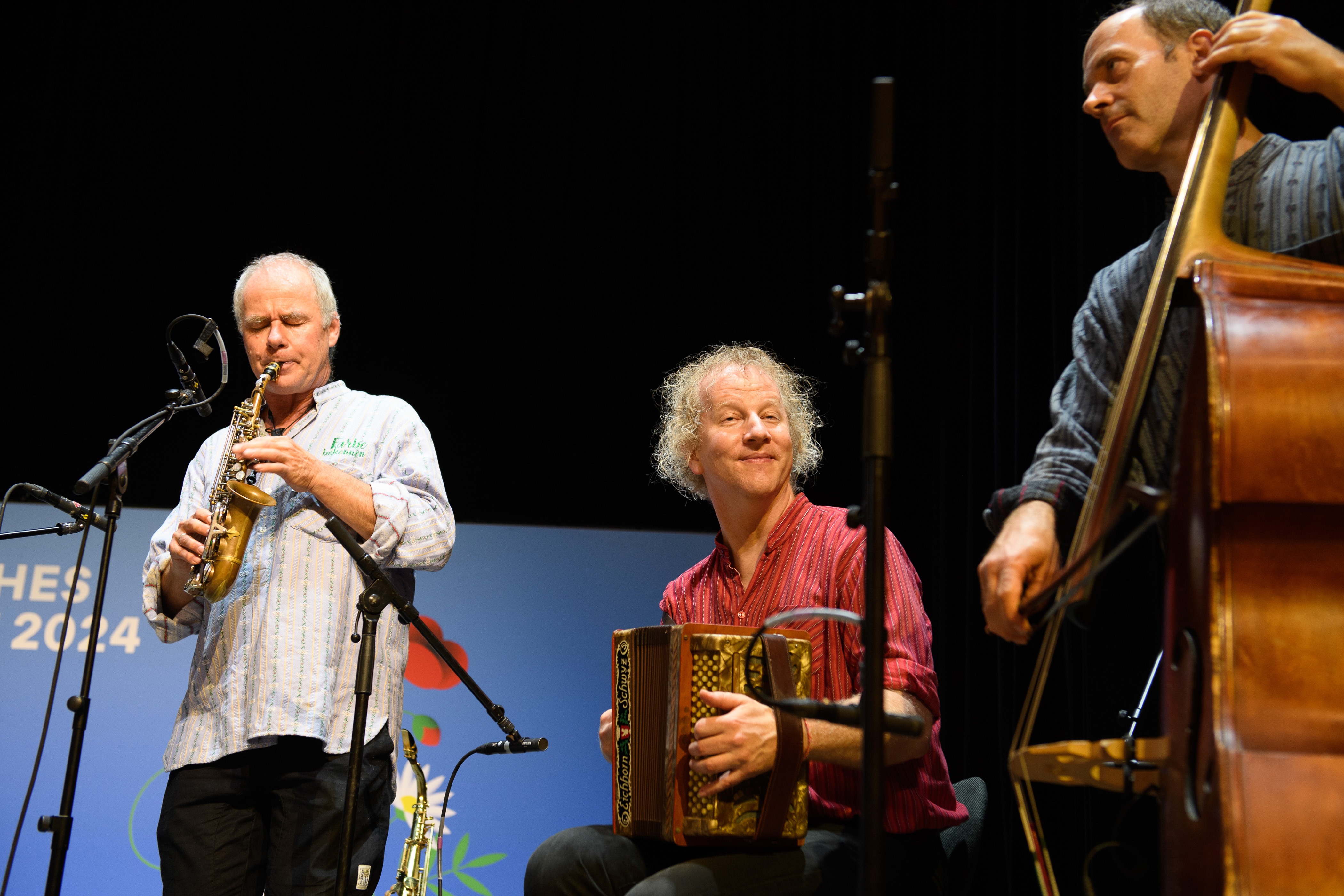 Volkstanzgala-im-Kongresshaus