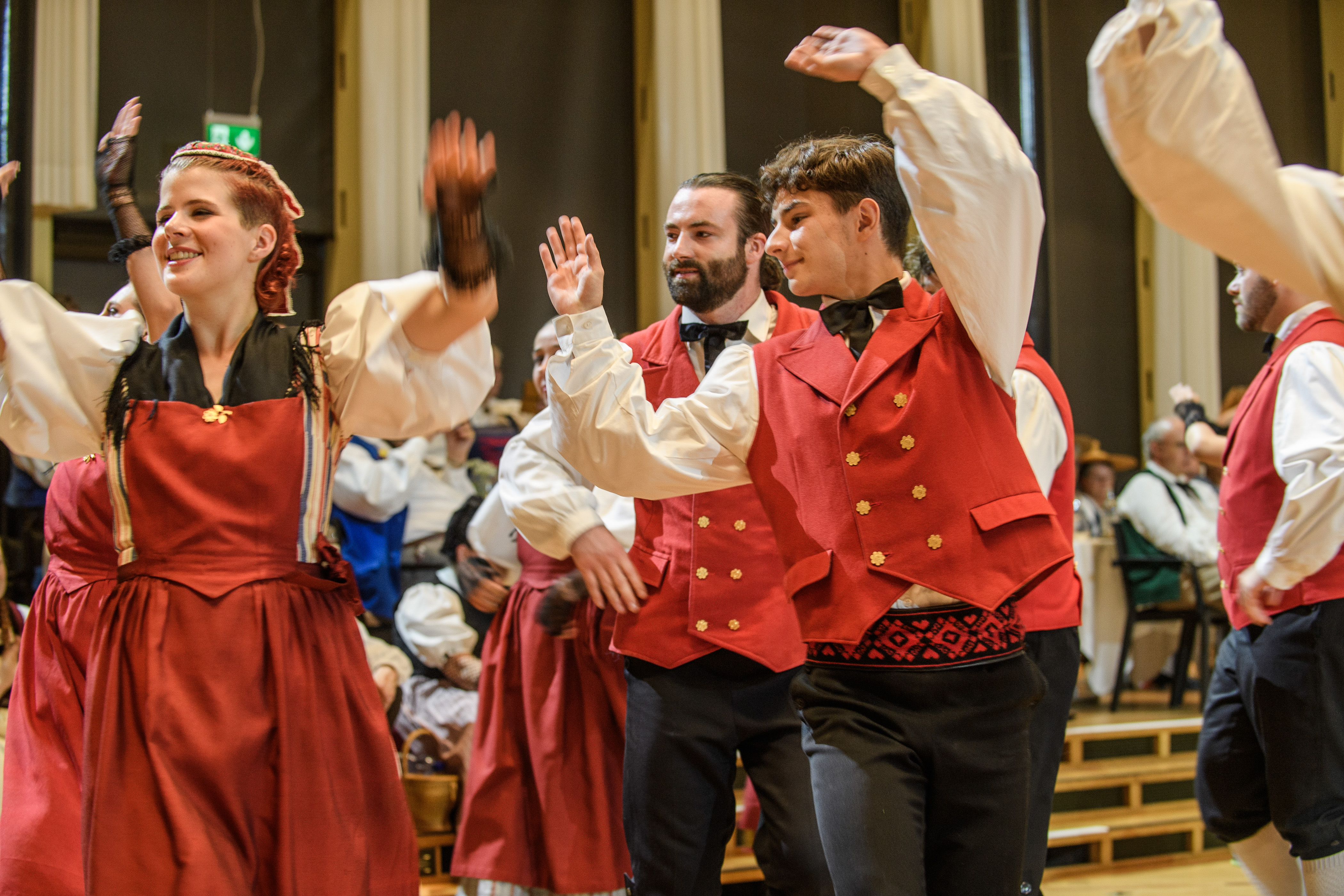 Volkstanzgala-im-Kongresshaus