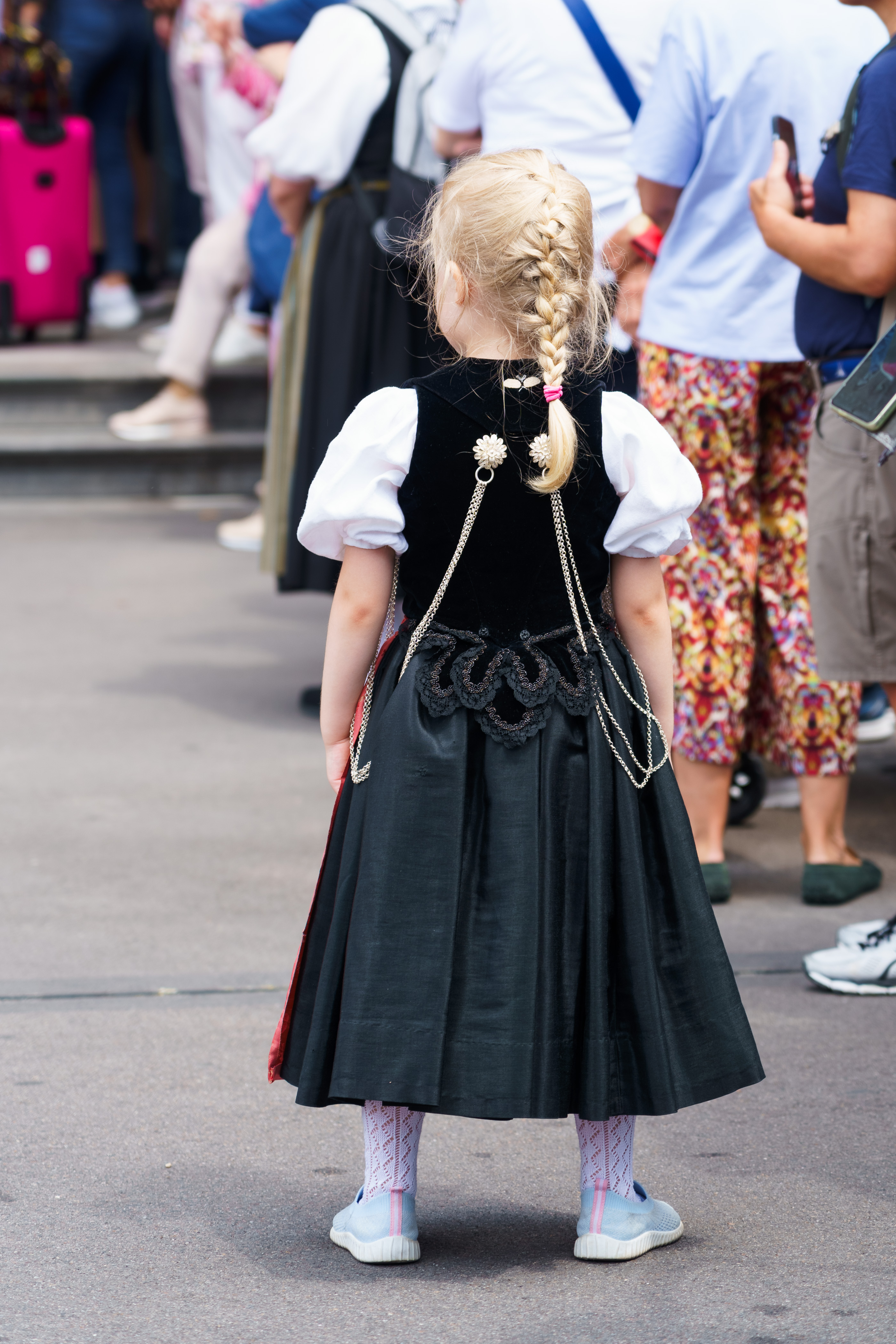 unterwegs zur Delegiertenversammlung in der Kirche St. Peter