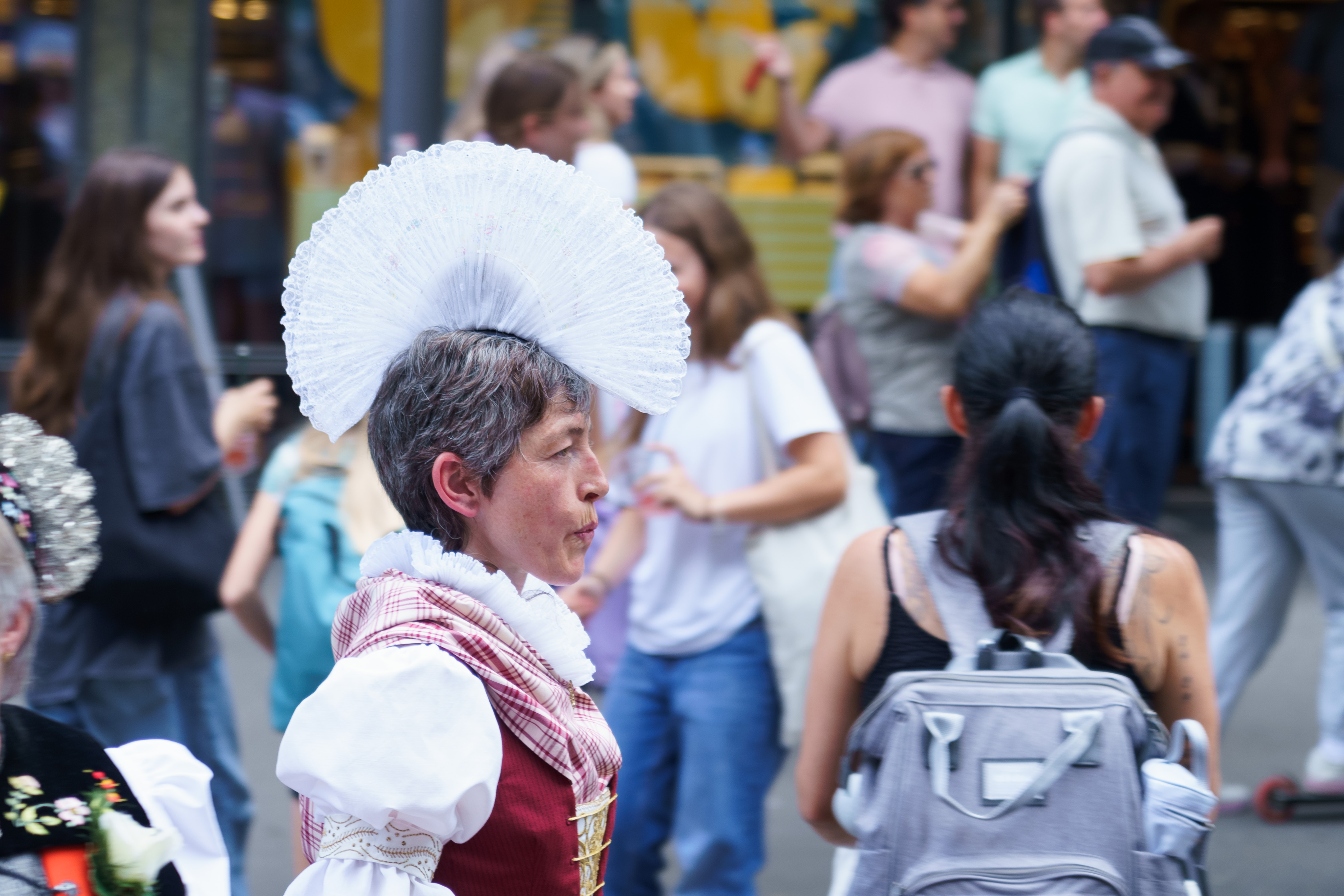 unterwegs zur Delegiertenversammlung in der Kirche St. Peter